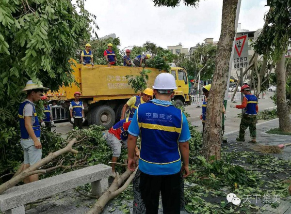 臺(tái)風(fēng)中不能被遺忘的畫面，看一次感動(dòng)一次！