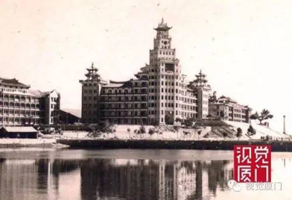 1949年的今天廈門解放，實(shí)拍國(guó)民黨黯然離別廈門的情景