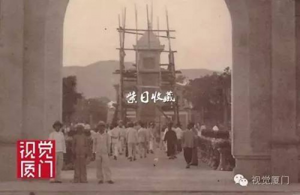 罕見(jiàn)的民國(guó)廈門(mén)市政建設(shè)影片，瘋狂程度堪比深圳