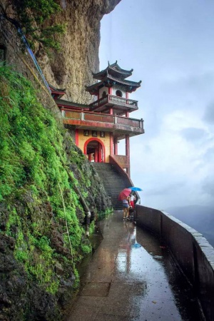 元旦去哪丨集美周邊走起來，中國南方最美“懸空寺”！