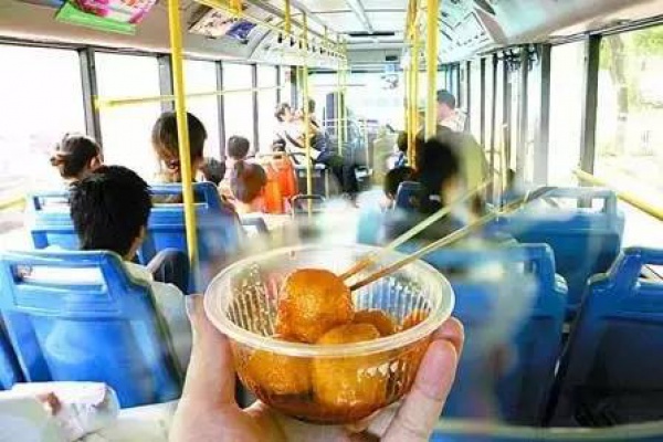 集美這十條公車路線“禁食”，無飲食車廂時代來臨，你準備好了嗎？